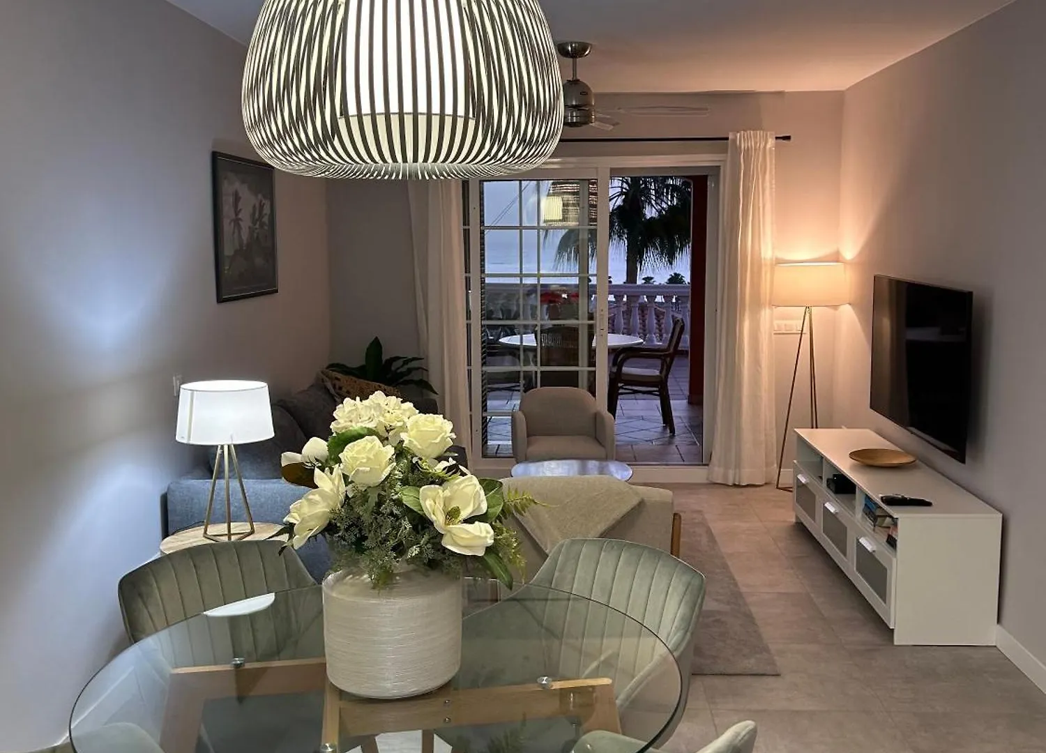 Playa Del Duque-Amazing Views 2 Bedroom Costa Adeje  Appartement