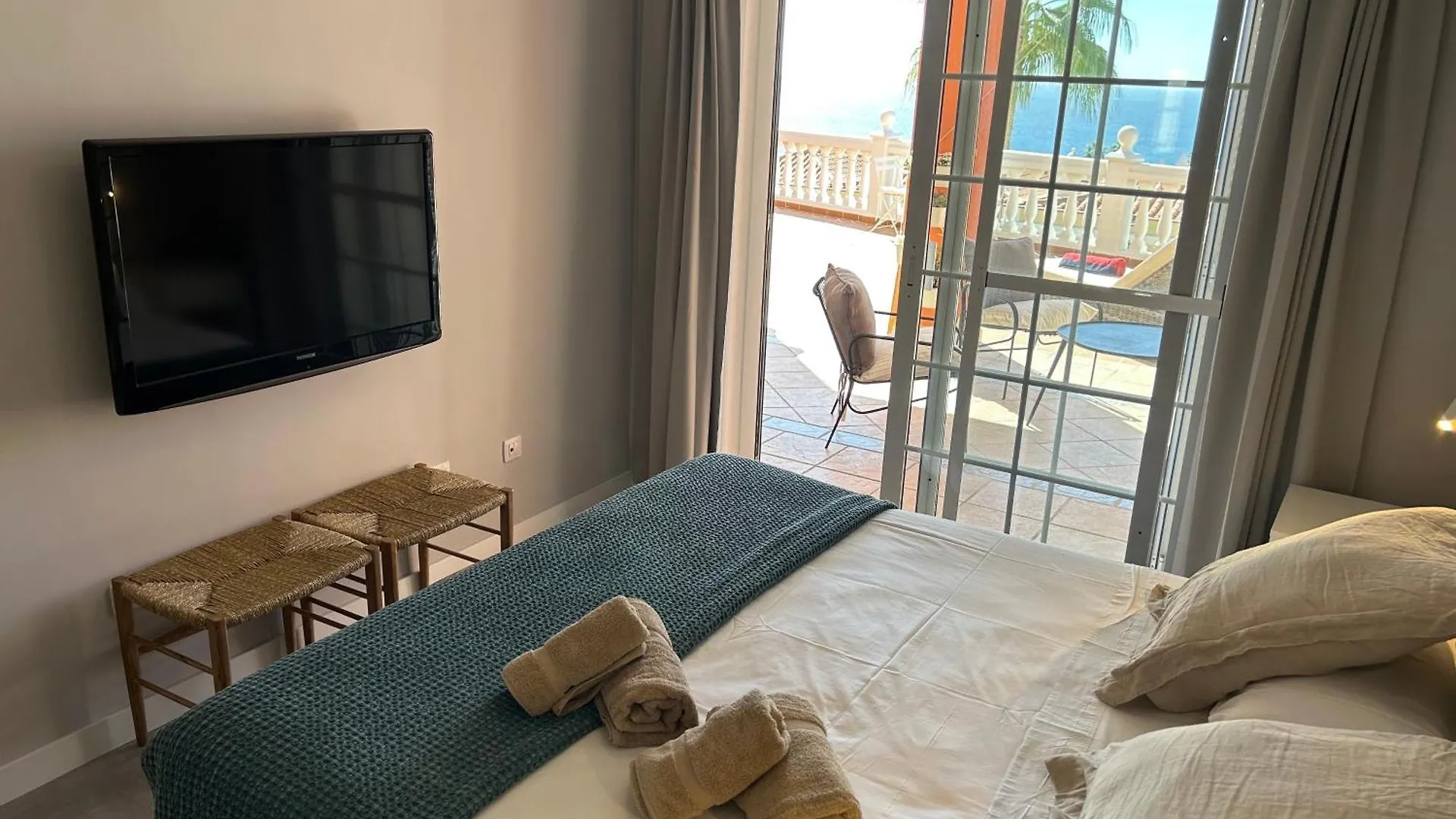 Playa Del Duque-Amazing Views 2 Bedroom Costa Adeje  Espagne